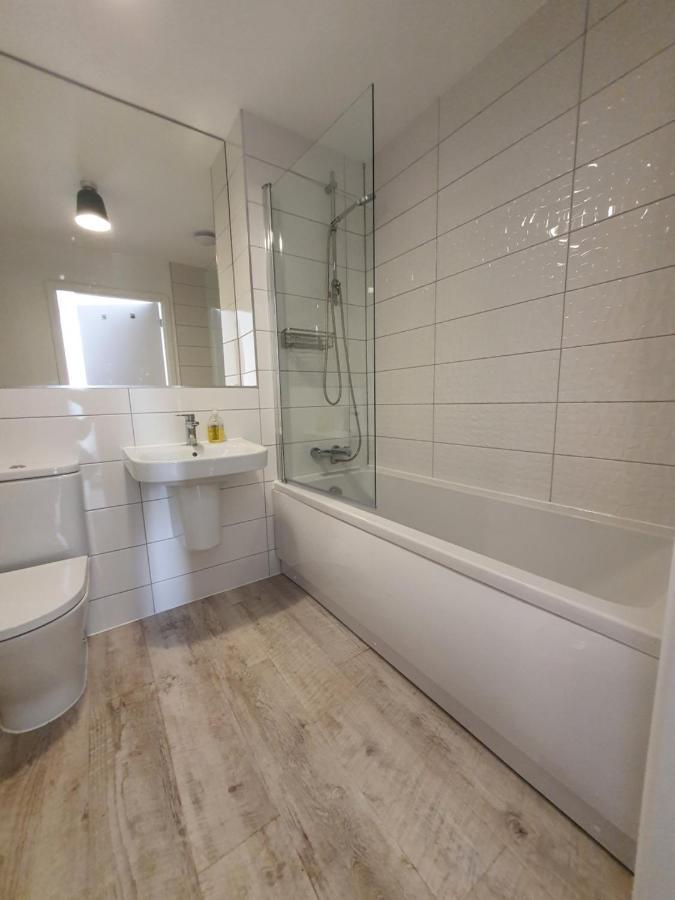 Lovely Home Close To City Center & Rail Station เชสเตอร์ฟิลด์ ภายนอก รูปภาพ