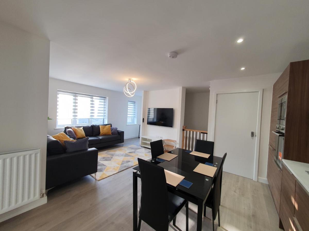 Lovely Home Close To City Center & Rail Station เชสเตอร์ฟิลด์ ภายนอก รูปภาพ
